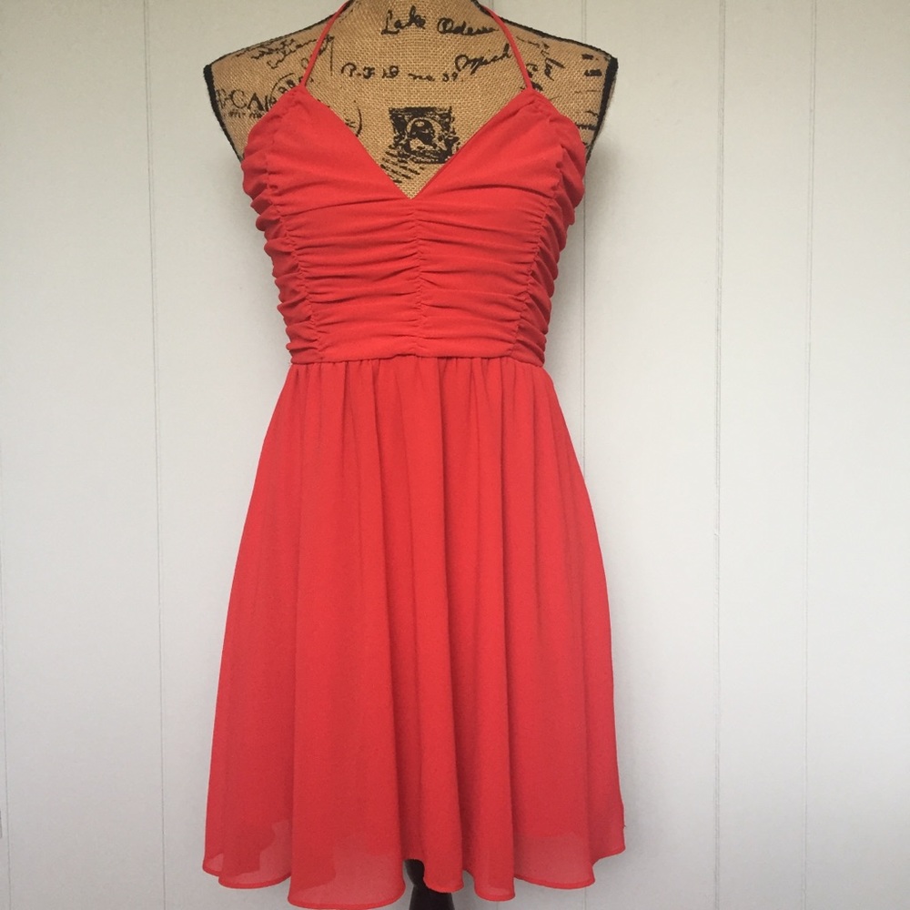 Nymphe Red Dress